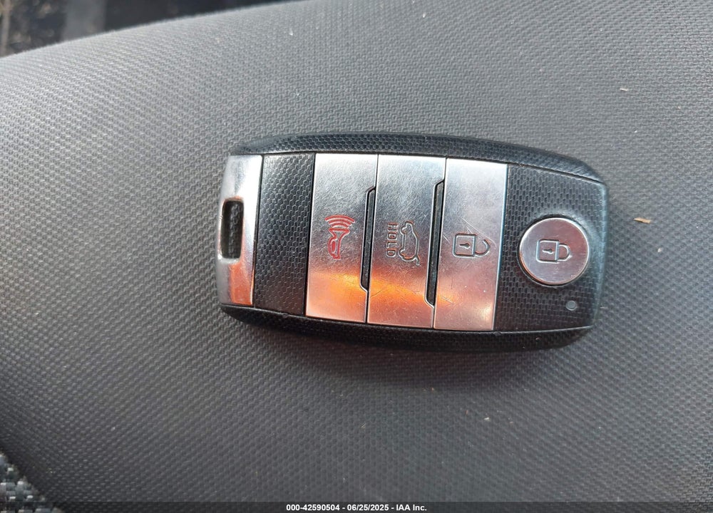2018 KIA NIRO VIN: KNDCB3LC7J5200702