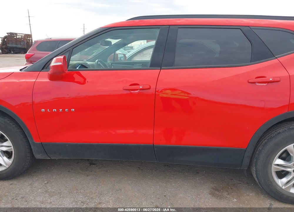 2019 CHEVROLET BLAZER VIN: 3GNKBCRSXKS690657
