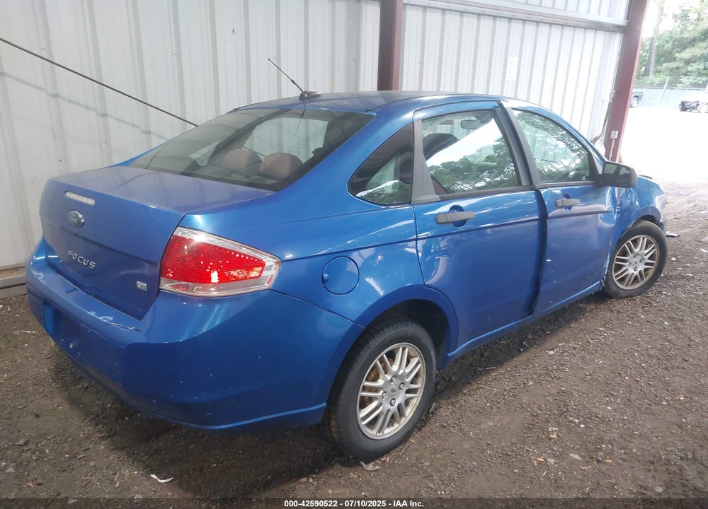 2010 FORD FOCUS SE VIN: 1FAHP3FN9AW271811