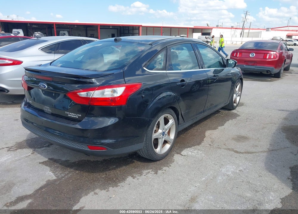 2014 FORD FOCUS VIN: 1FADP3J24EL161395