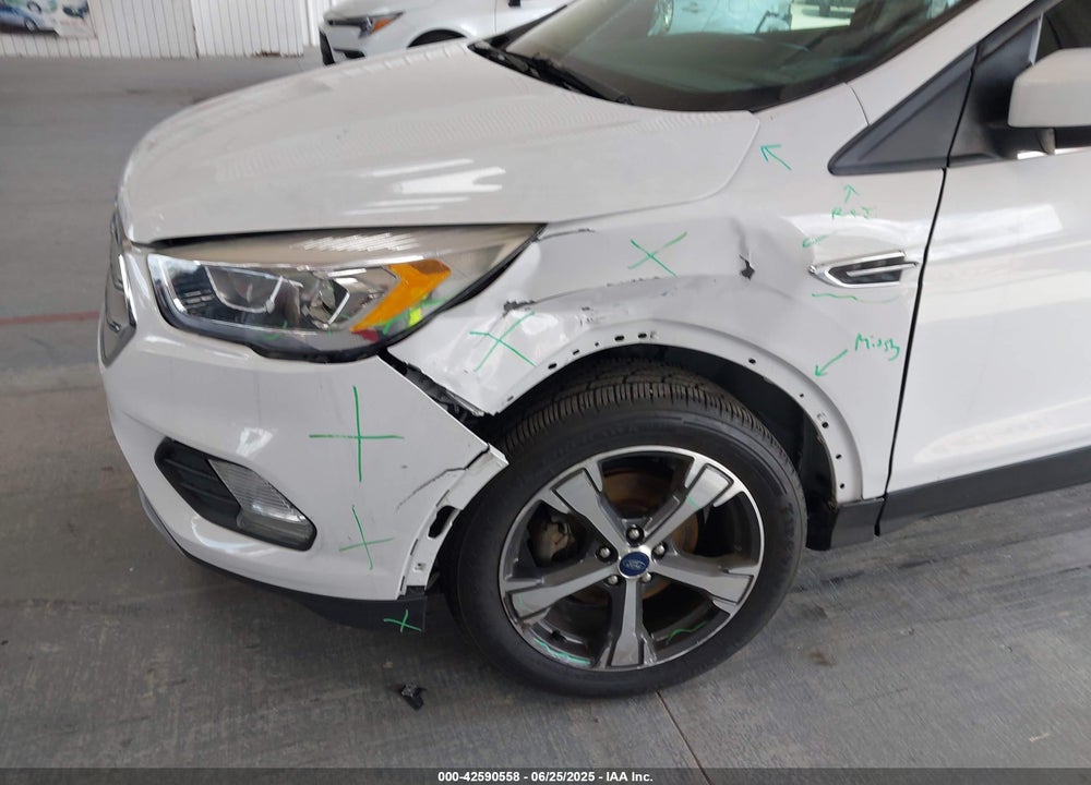 2018 FORD ESCAPE VIN: 1FMCU0HDXJUB97175