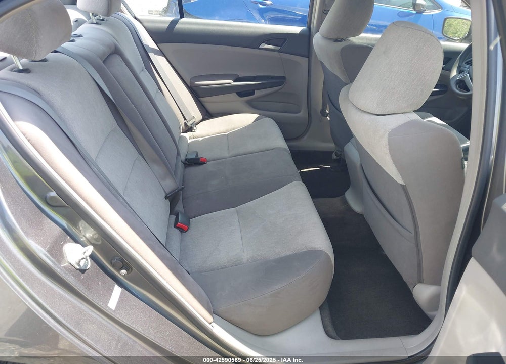 2008 HONDA ACCORD 2.4 LX-P VIN: 1HGCP26448A132037
