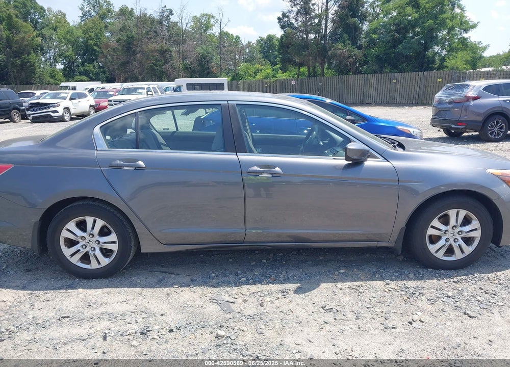 2008 HONDA ACCORD 2.4 LX-P VIN: 1HGCP26448A132037