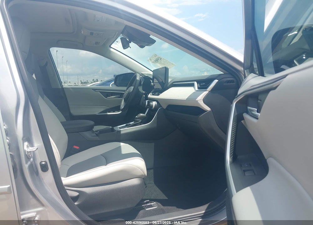 2025 TOYOTA RAV4 HYBRID VIN: 4T3B6RFV2SU179378