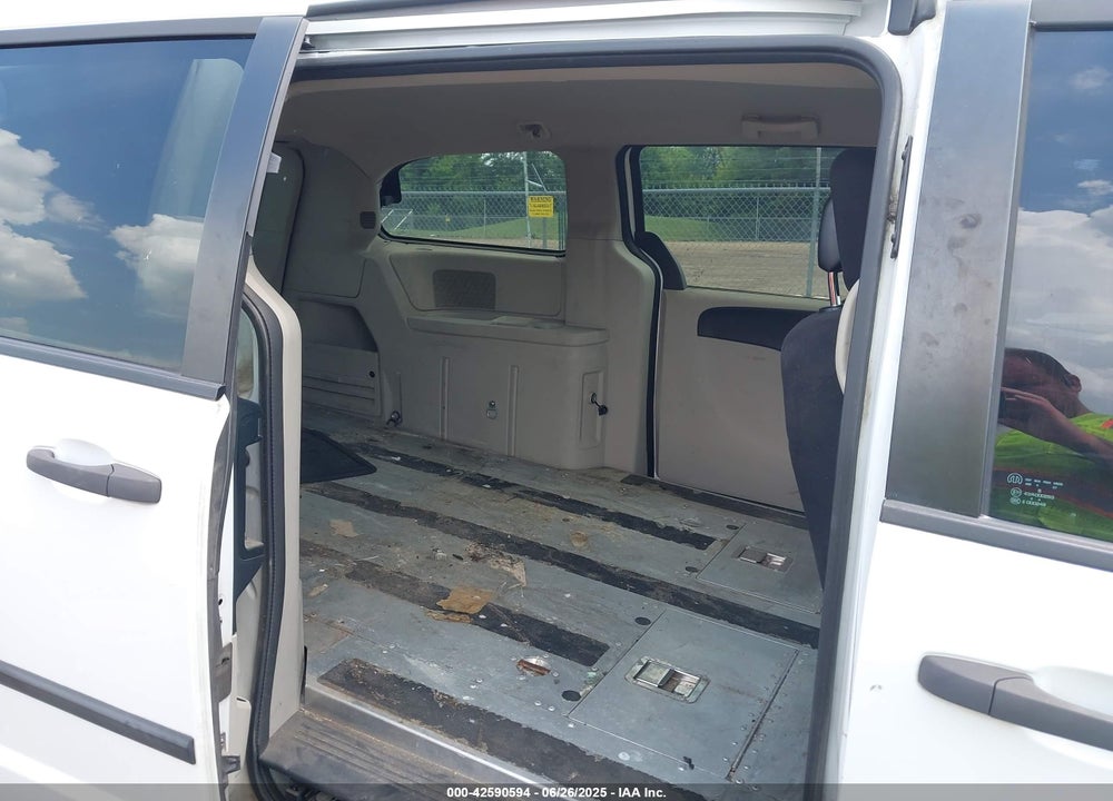 2014 RAM CARGO TRADESMAN VIN: 2C4RRGAGXER459213