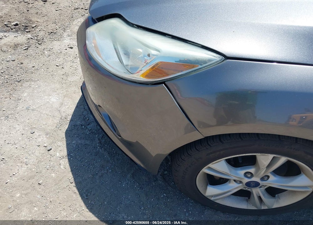 2014 FORD FOCUS SE VIN: 1FADP3K23EL409554