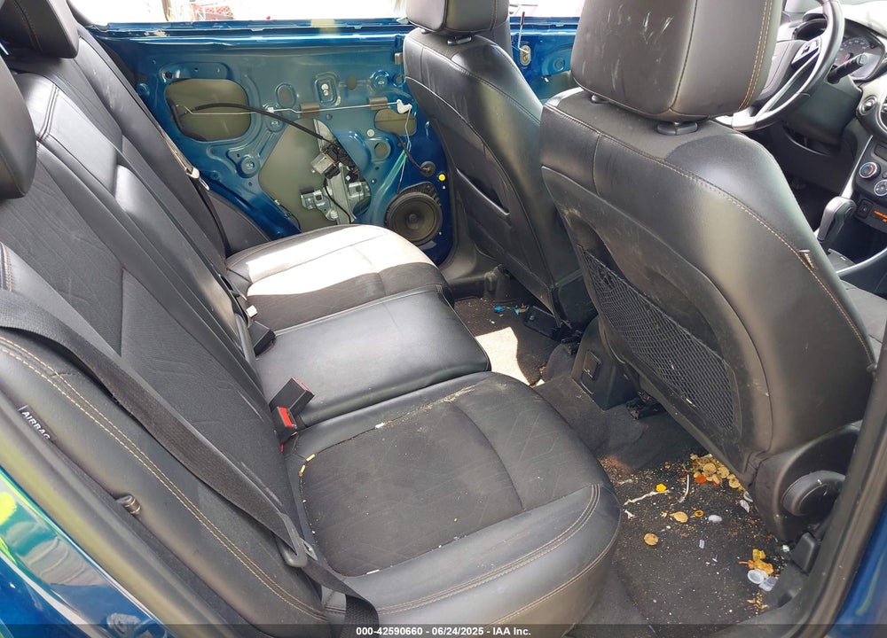 2019 CHEVROLET TRAX VIN: 3GNCJLSB7KL275906