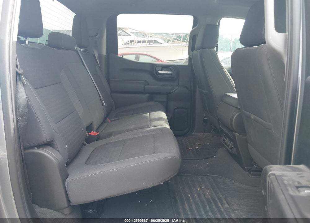 2021 CHEVROLET SILVERADO 1500 VIN: 1GCUYDED3MZ230792