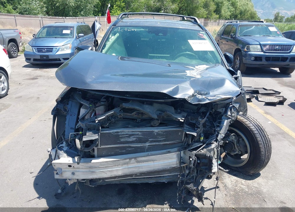2019 TOYOTA RAV4 VIN: JTMLWRFV1KD501638