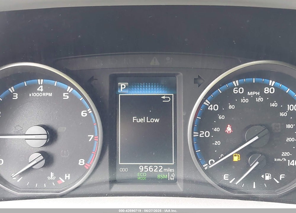 2017 TOYOTA RAV4 VIN: 2T3RFREV6HW673140