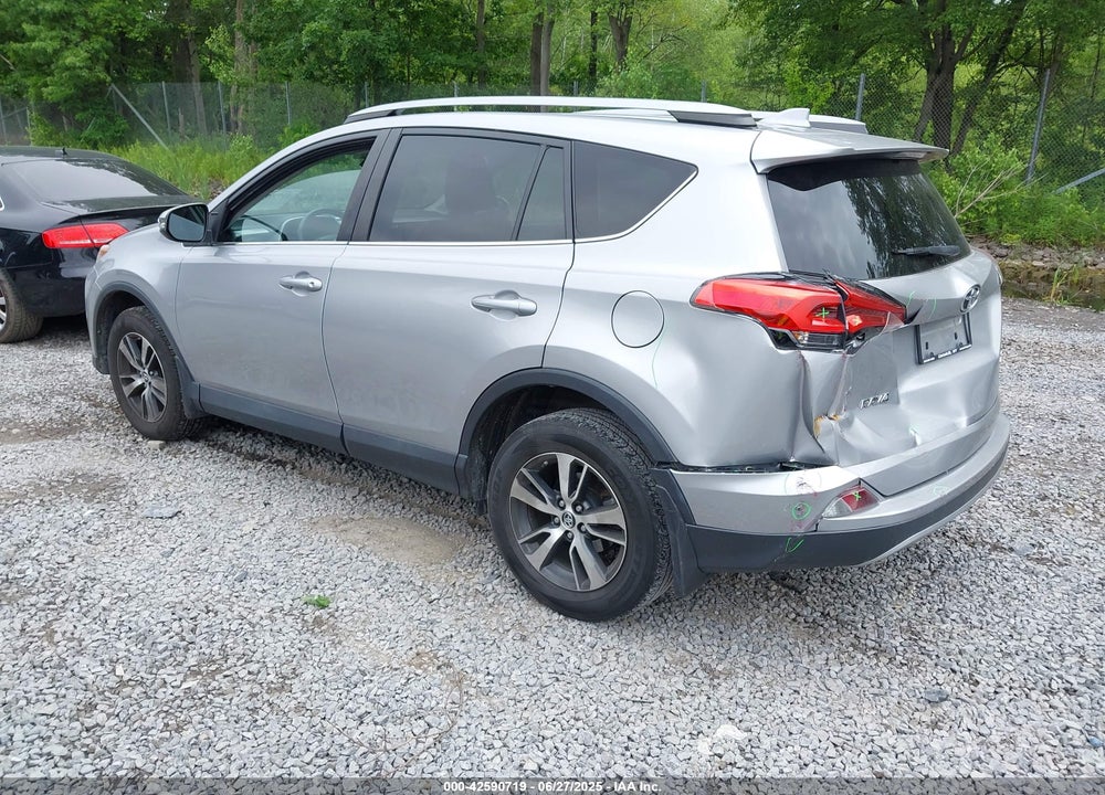 2017 TOYOTA RAV4 VIN: 2T3RFREV6HW673140