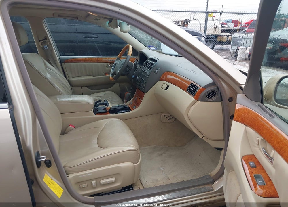 2004 LEXUS LS 430 VIN: JTHBN36F940160938