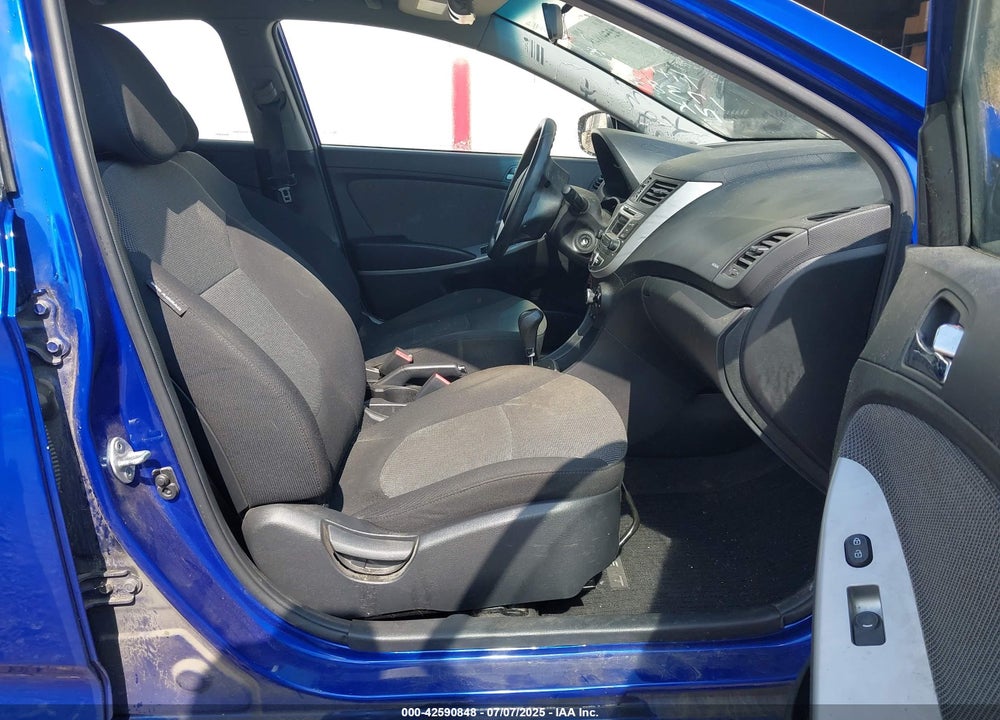2014 HYUNDAI ACCENT VIN: KMHCT5AE9EU173832