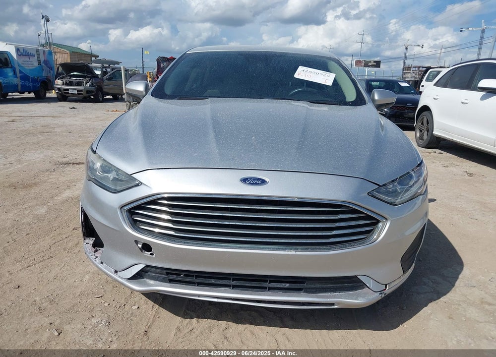 2019 FORD FUSION VIN: 3FA6P0G72KR136048