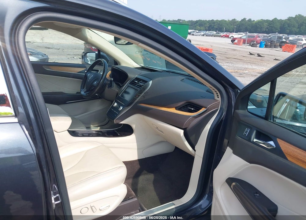 2015 LINCOLN MKC VIN: 5LMCJ1A99FUJ24730