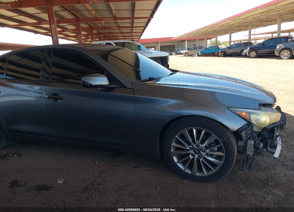 2018 INFINITI Q50 3.0T LUXE VIN: JN1EV7AP2JM358578