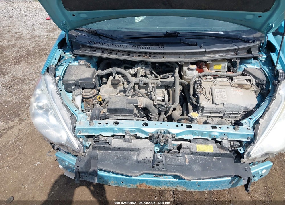 2012 TOYOTA PRIUS C VIN: JTDKDTB30C1014937