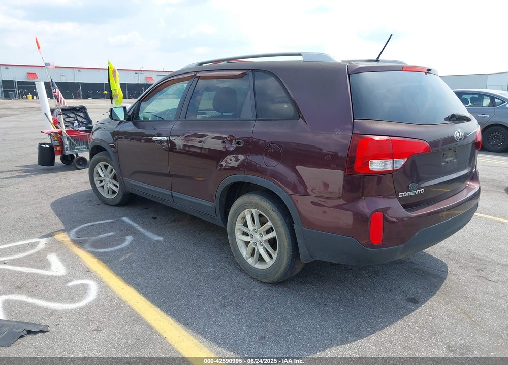2014 KIA SORENTO LX VIN: 5XYKT3A68EG506035