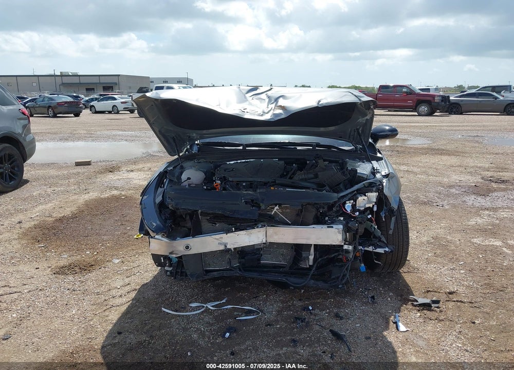 2025 KIA K5 VIN: KNAG64J71S5367668