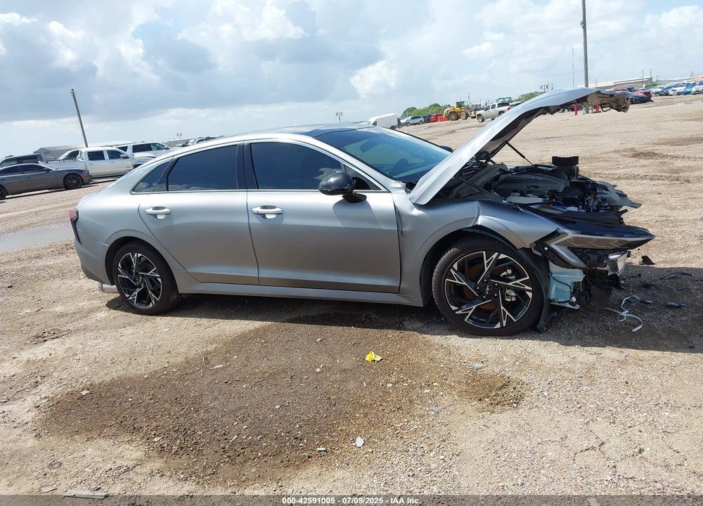 2025 KIA K5 VIN: KNAG64J71S5367668