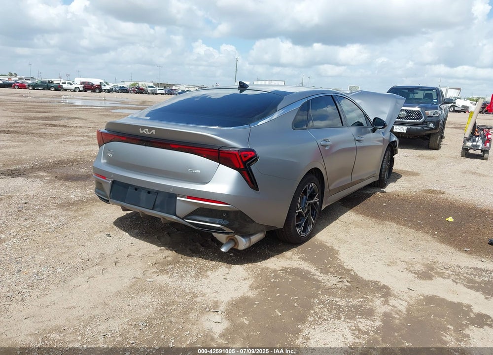2025 KIA K5 VIN: KNAG64J71S5367668