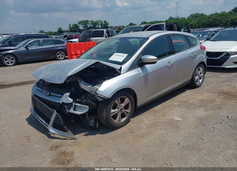 2014 FORD FOCUS SE VIN: 1FADP3K21EL447588