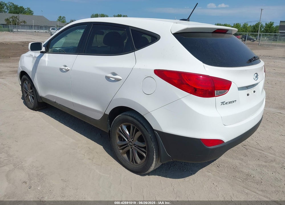 2015 HYUNDAI TUCSON VIN: KM8JT3AF4FU060991