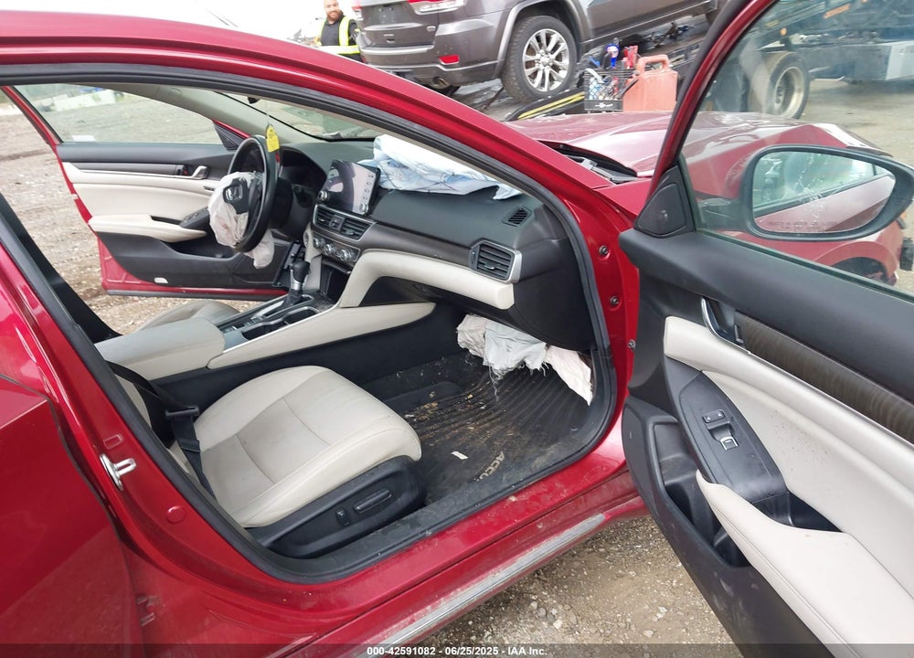 2021 HONDA ACCORD VIN: 1HGCV1F58MA048841