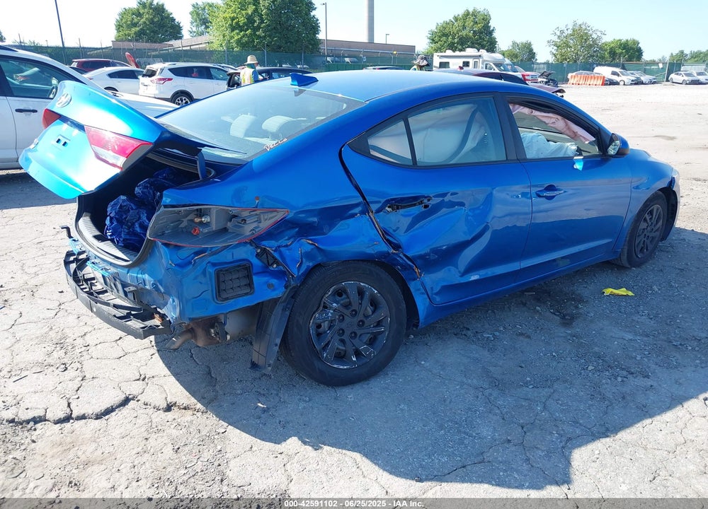 2017 HYUNDAI ELANTRA VIN: 5NPD74LF8HH041222