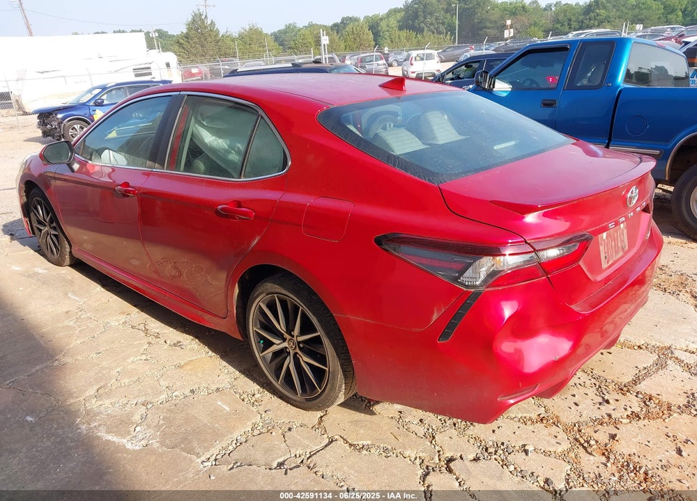 2022 TOYOTA CAMRY VIN: 4T1G11AK2NU071553