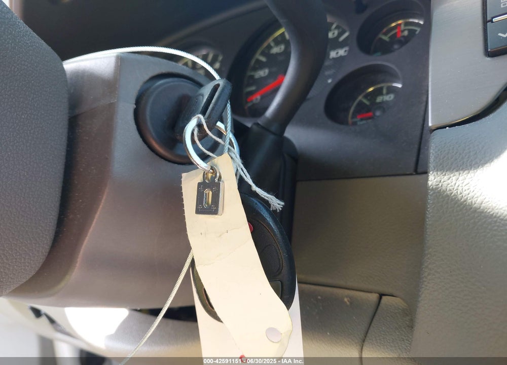 2014 CHEVROLET TAHOE LT VIN: 1GNSKBE04ER153983