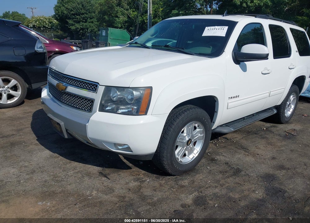 2014 CHEVROLET TAHOE LT VIN: 1GNSKBE04ER153983