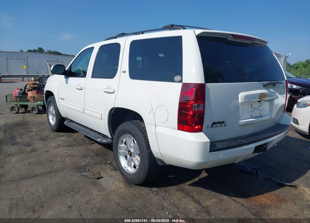 2014 CHEVROLET TAHOE LT VIN: 1GNSKBE04ER153983