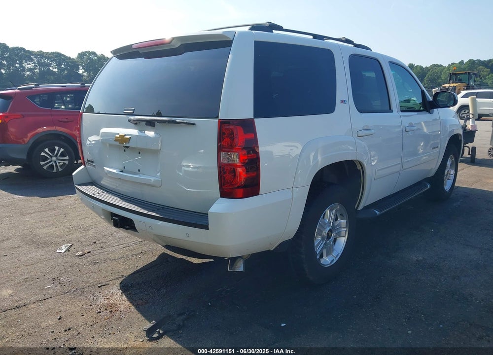 2014 CHEVROLET TAHOE LT VIN: 1GNSKBE04ER153983