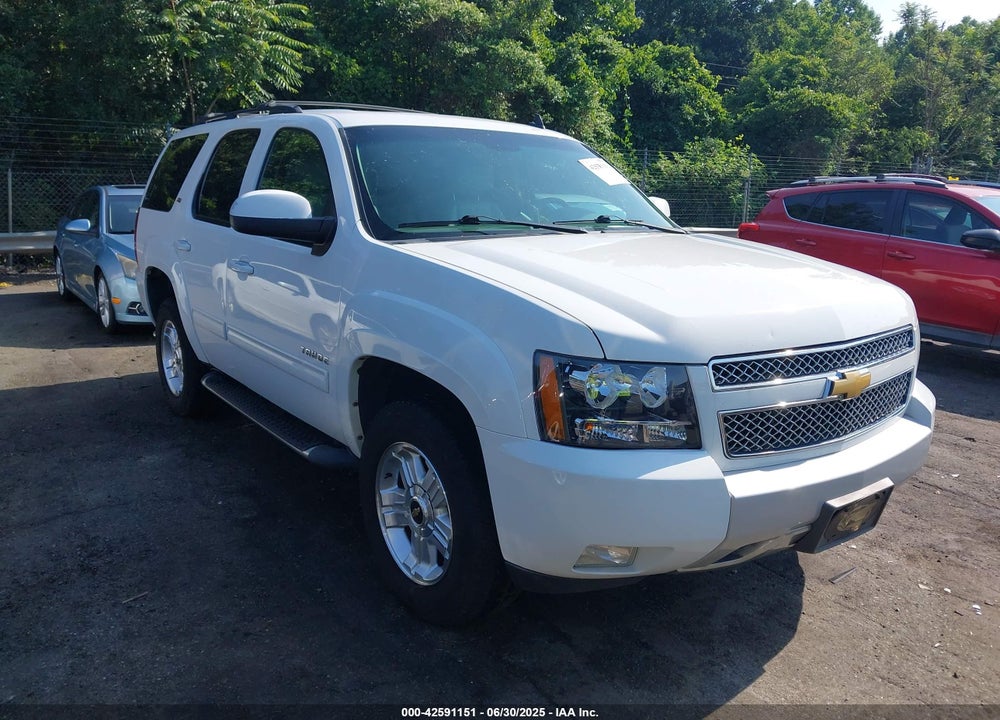 2014 CHEVROLET TAHOE LT VIN: 1GNSKBE04ER153983