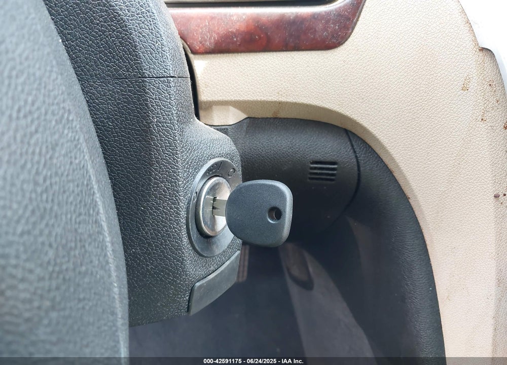 2012 CHEVROLET TRAVERSE VIN: 1GNKRLED1CJ250283