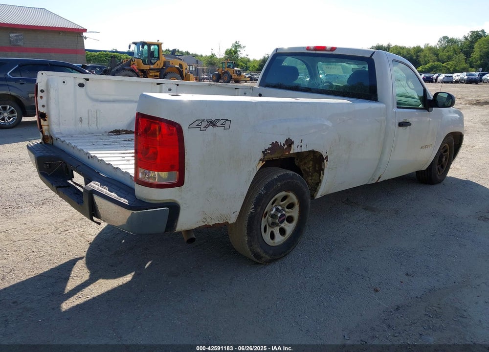 2011 GMC SIERRA 1500 WORK TRUCK VIN: 1GTN2TEX8BZ110204