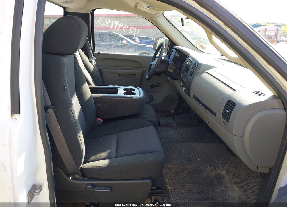 2011 GMC SIERRA 1500 WORK TRUCK VIN: 1GTN2TEX8BZ110204