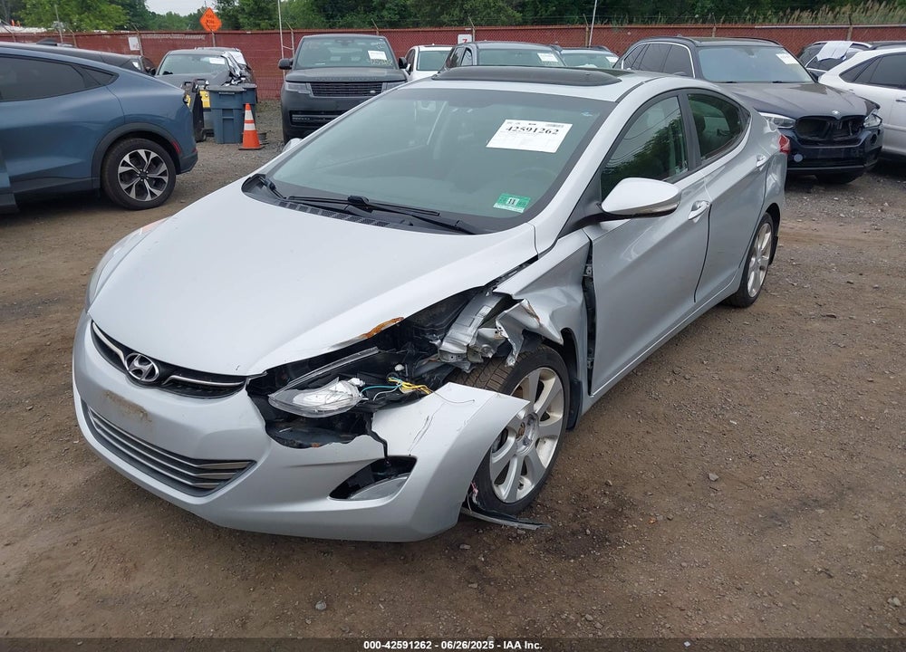 2013 HYUNDAI ELANTRA VIN: 5NPDH4AE3DH249039
