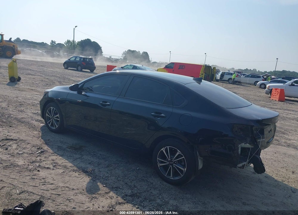 2023 KIA FORTE VIN: 3KPF24AD8PE565451