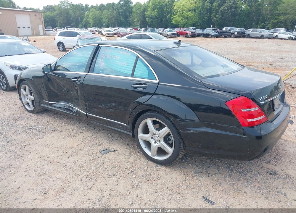 2011 MERCEDES-BENZ S CLASS VIN: WDDNG7BB6BA400575