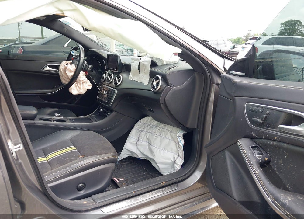 2014 MERCEDES-BENZ CLA 250 VIN: WDDSJ4EB8EN026904