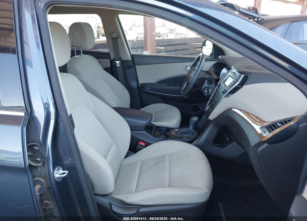 2016 HYUNDAI SANTA FE VIN: KM8SM4HF1GU159539