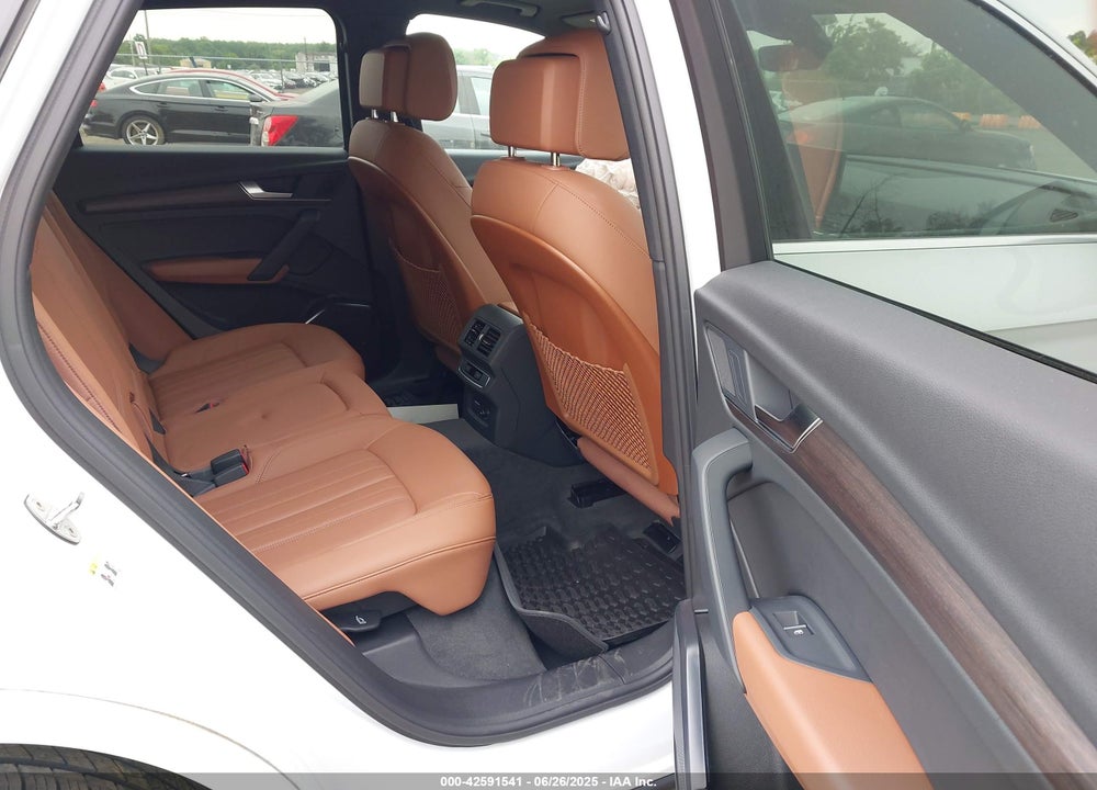 2023 AUDI Q5 VIN: WA1GAAFY2P2157889