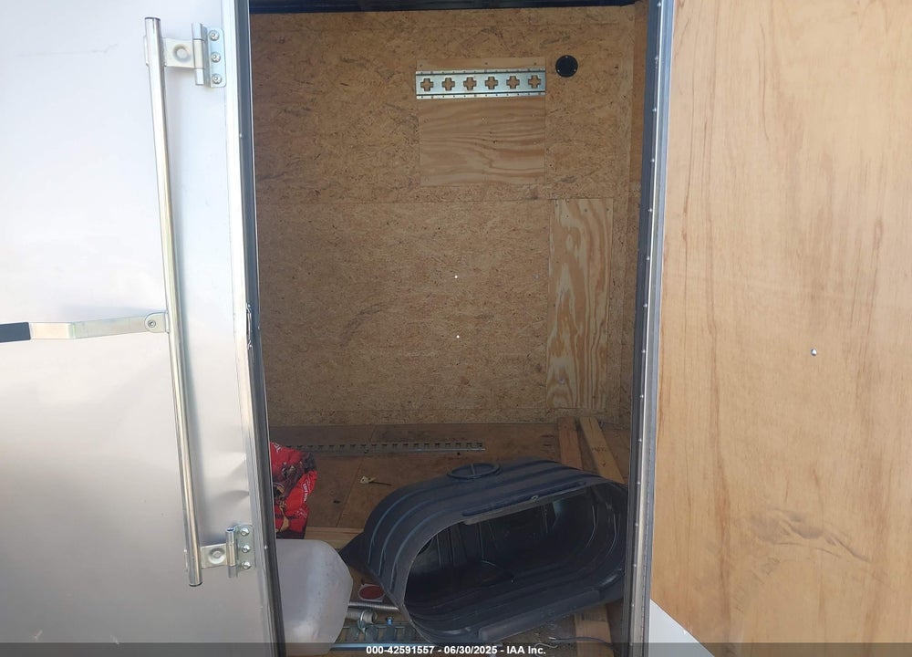 2024 LOOK TRAILERS TRAILER VIN: 5JW0E1423RF113836