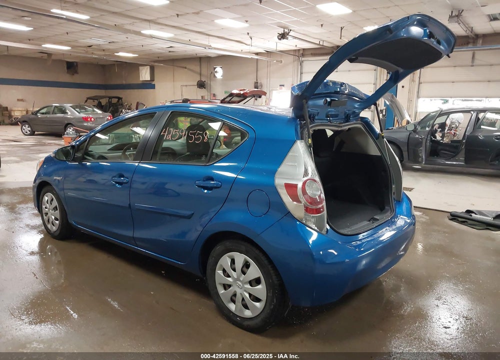 2014 TOYOTA PRIUS C ONE VIN: JTDKDTB30E1559751