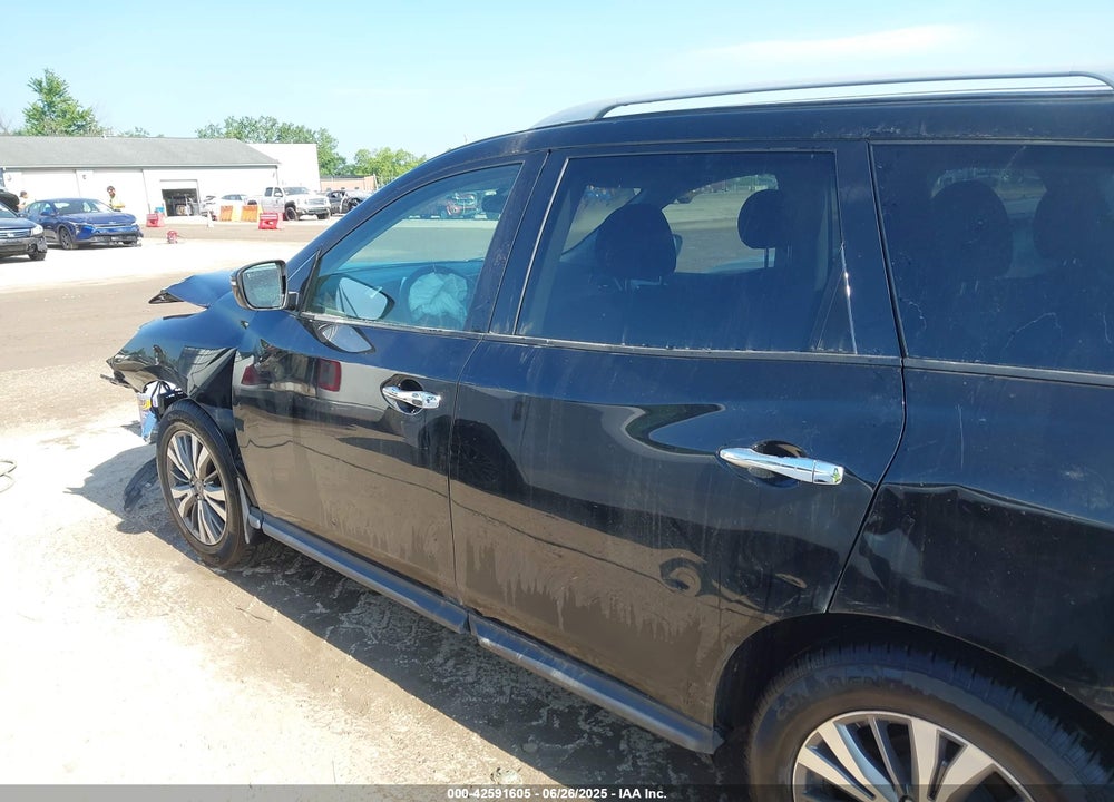 2019 NISSAN PATHFINDER VIN: 5N1DR2MM1KC641946