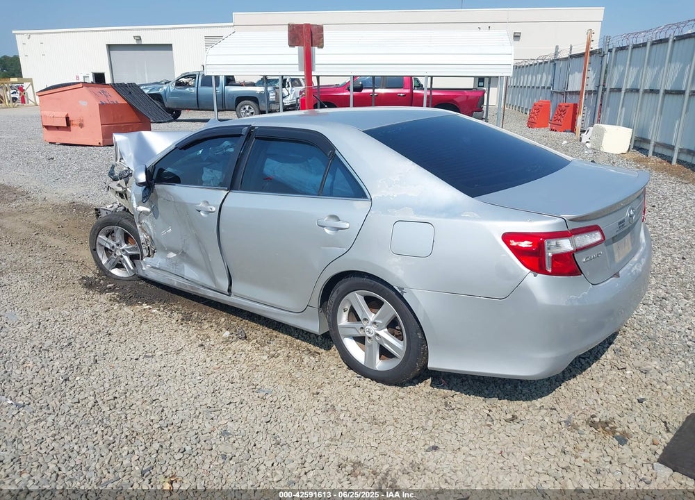 2013 TOYOTA CAMRY SE VIN: 4T1BF1FK9DU222181