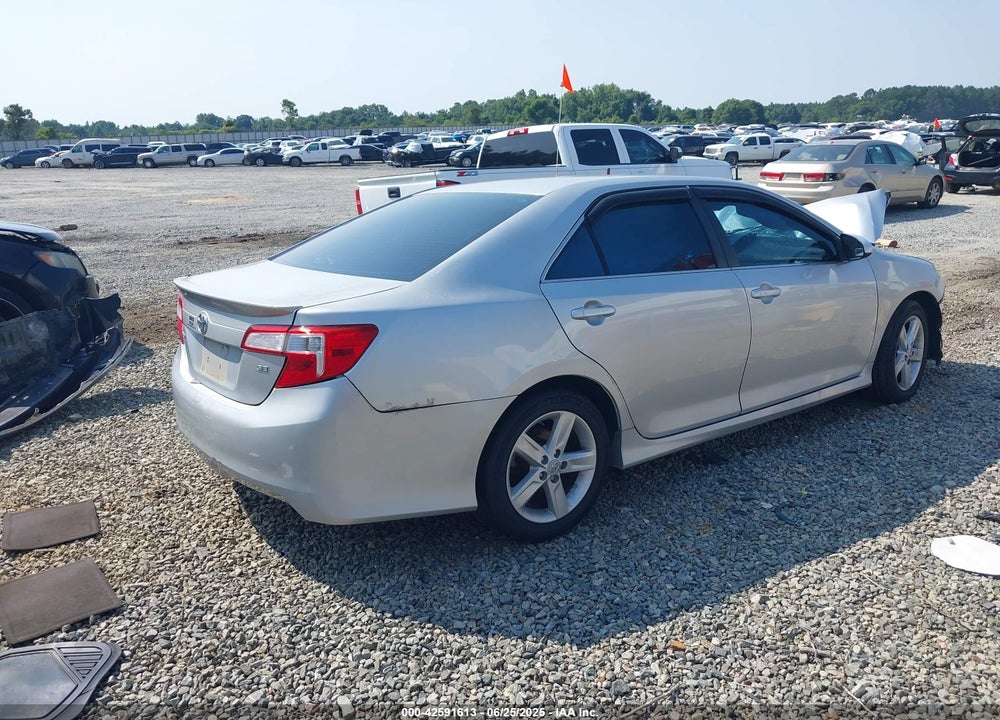 2013 TOYOTA CAMRY SE VIN: 4T1BF1FK9DU222181