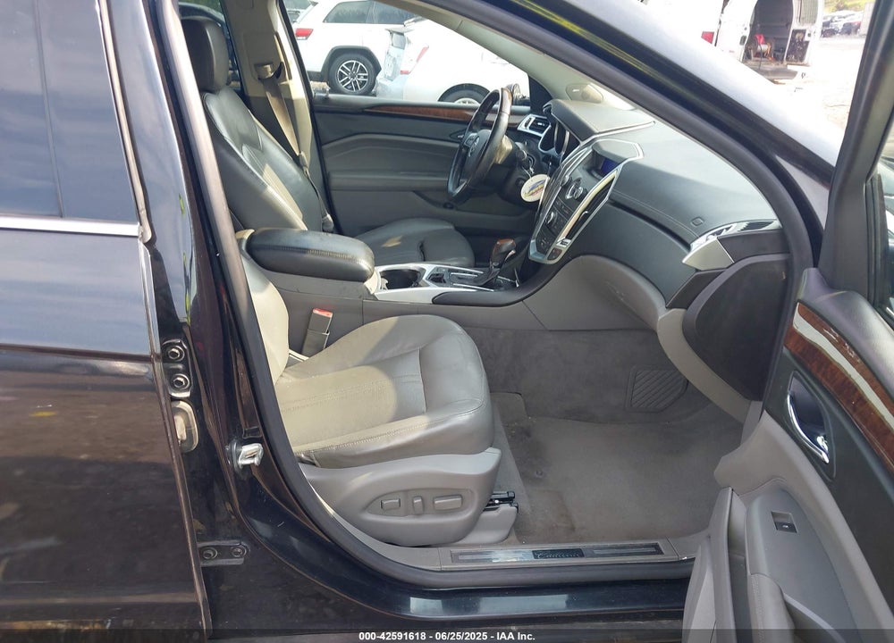 2011 CADILLAC SRX VIN: 3GYFNDEY0BS643360